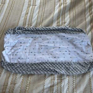 Cloud Island Changing Pad Cover Gray Arrows Easy Wipe Washable Standard Size